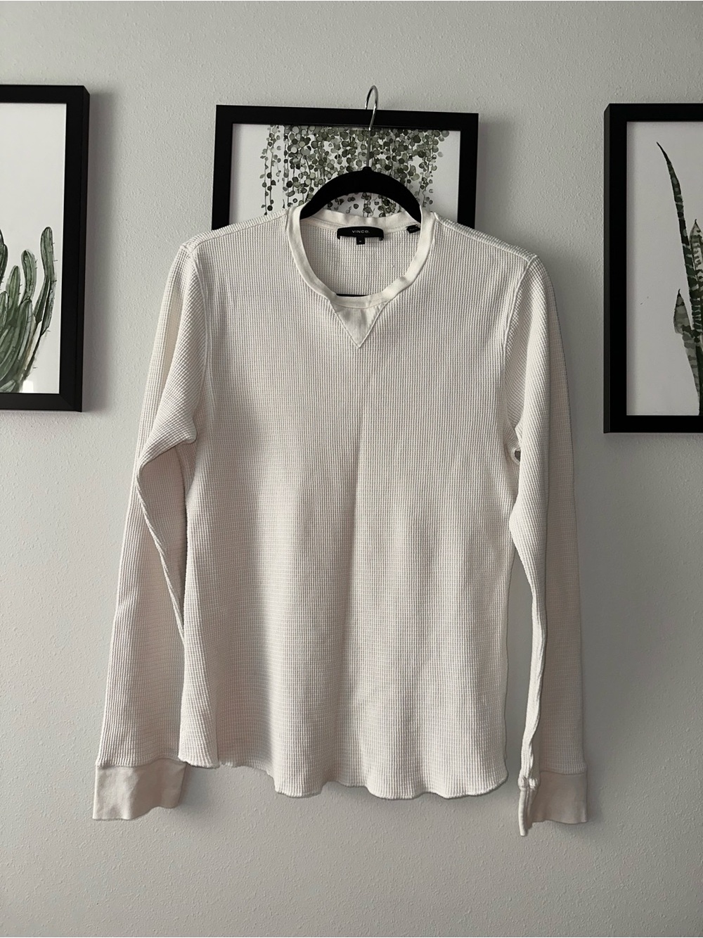 Vince Men's Long-Sleeve Waffle Henley Shirt - Cream M